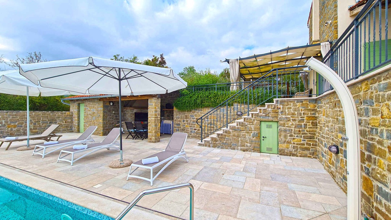 Photo of Outdoor in Bartolici
