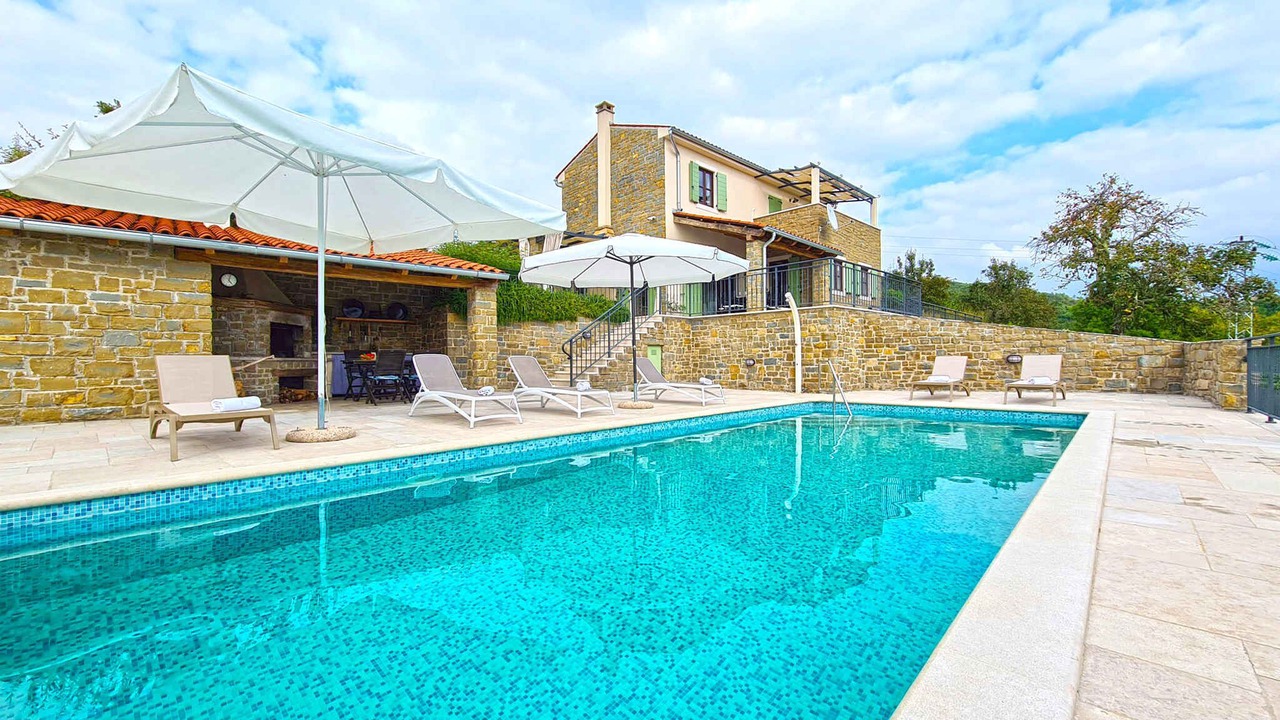 Photo of Outdoor in Bartolici