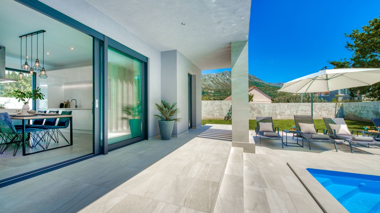 Photo of Outdoor in Celopeci