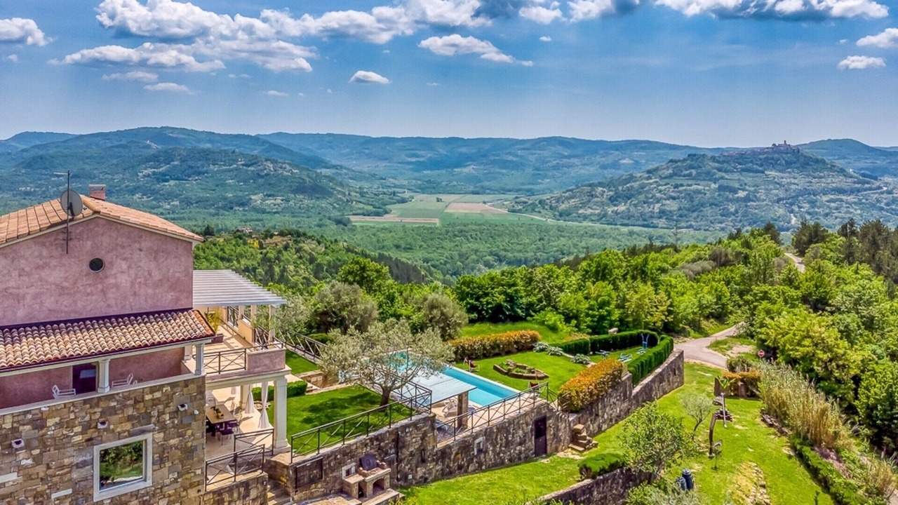 Photo of Outdoor in Golubici