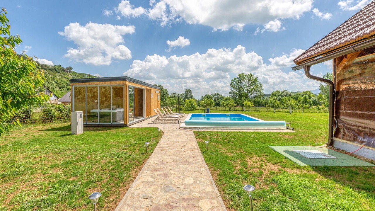 Photo of Outdoor in Trnovac