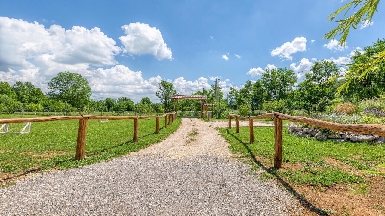 Photo of Outdoor in Trnovac
