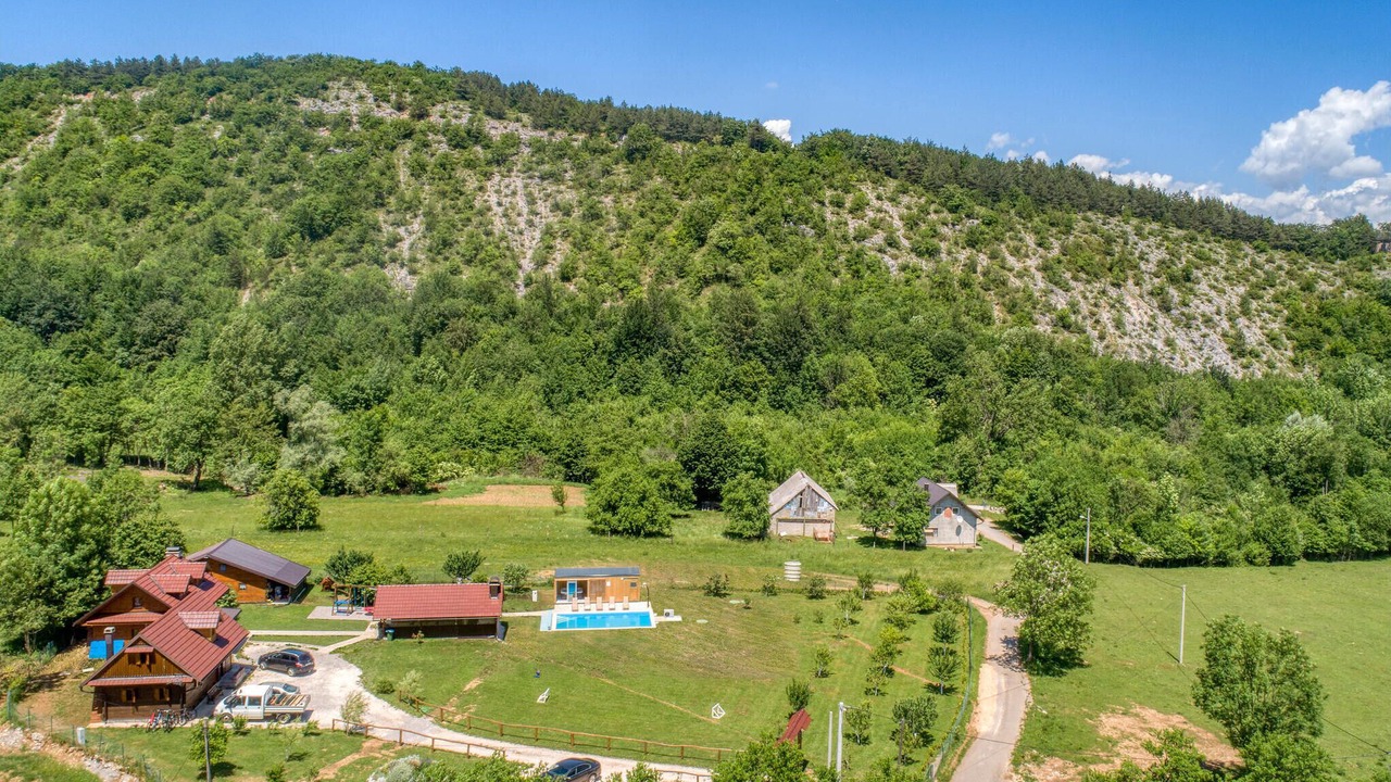 Photo of Others in Trnovac