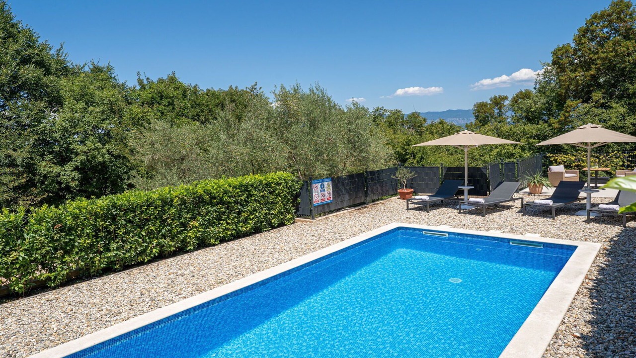 Photo of Outdoor in Tribulje