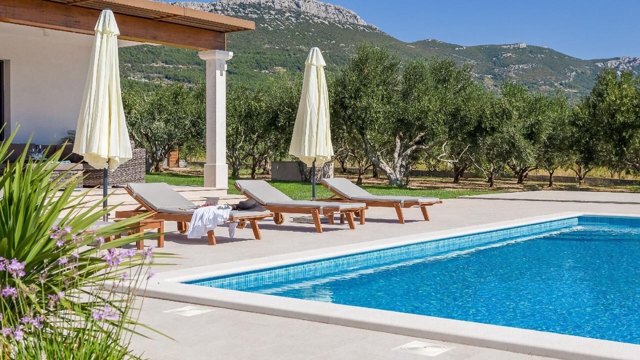 Photo of Outdoor in Rudine