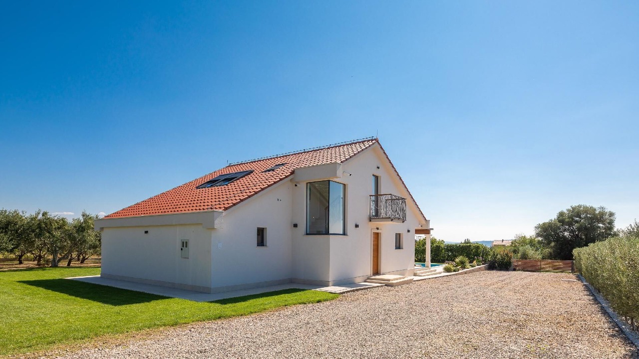 Photo of Outdoor in Rudine