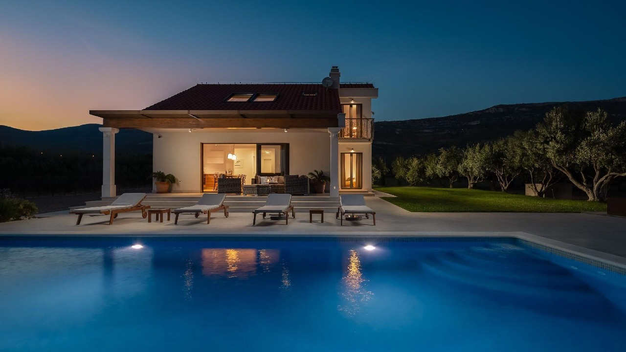 Photo of Outdoor in Rudine