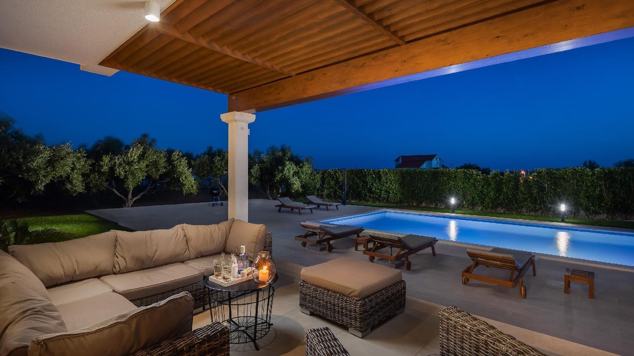 Photo of Outdoor in Rudine