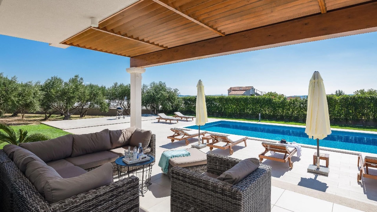Photo of Outdoor in Rudine
