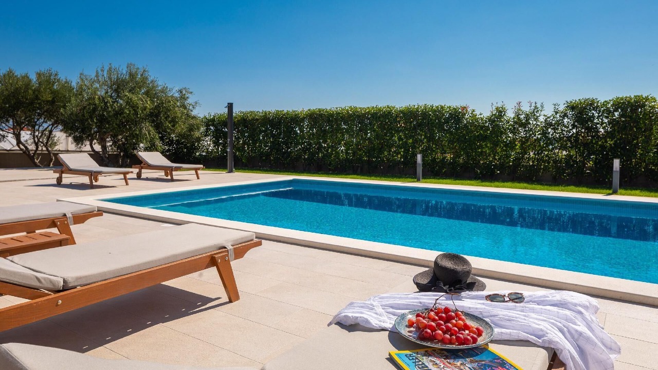 Photo of Outdoor in Rudine