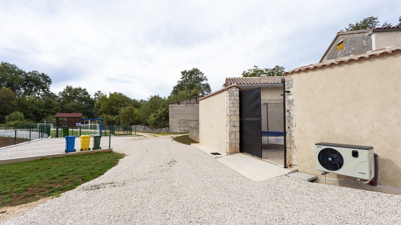 Photo of Outdoor in Zminj