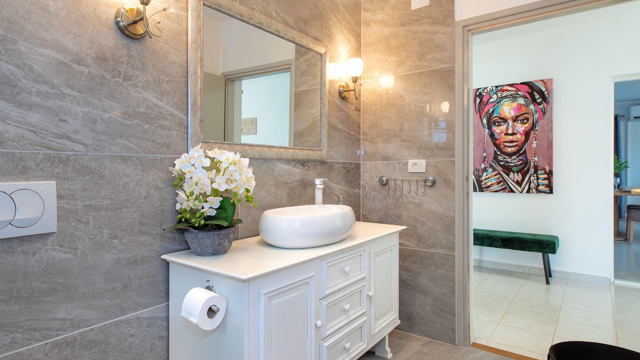 Photo of Bathroom in Oklaj