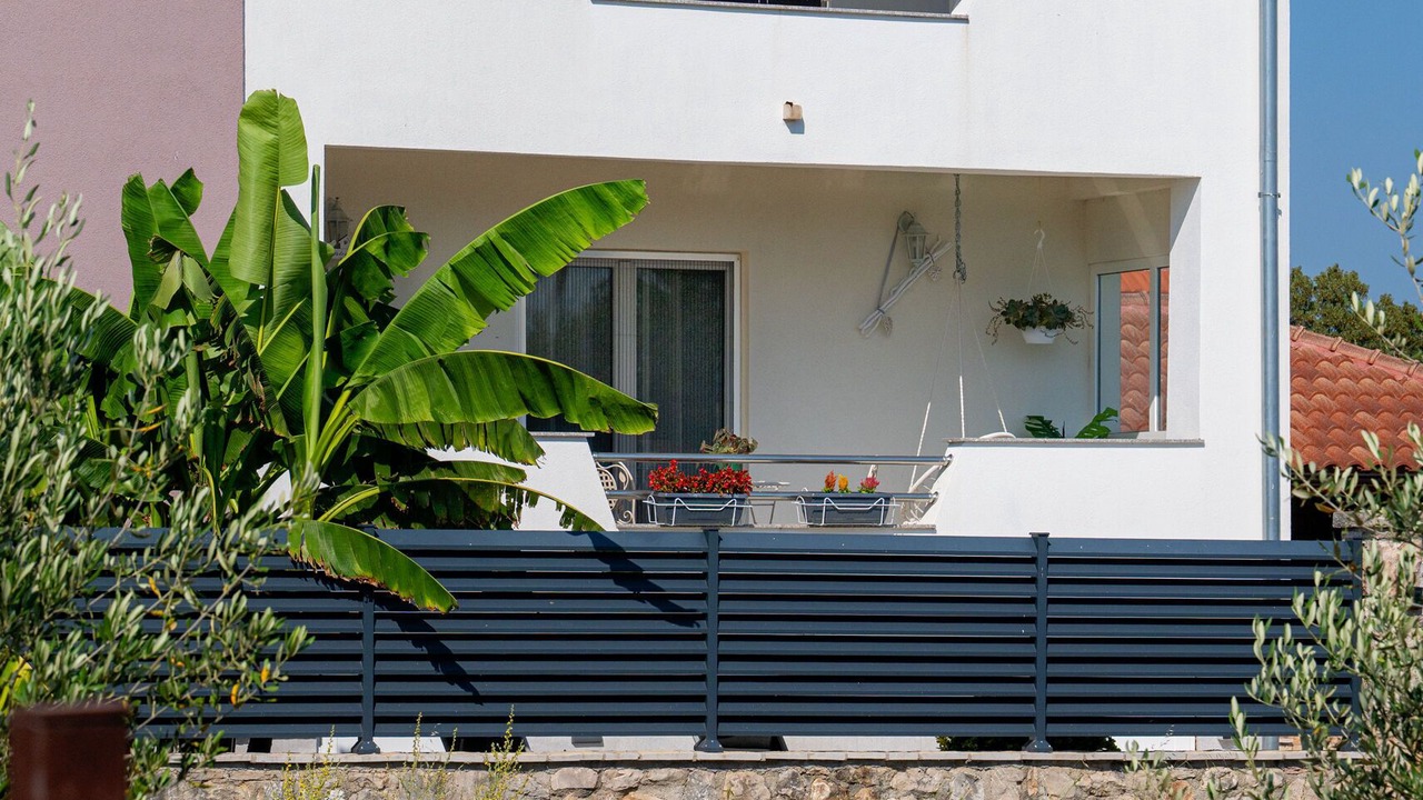 Photo of Patio Balcony in Oklaj