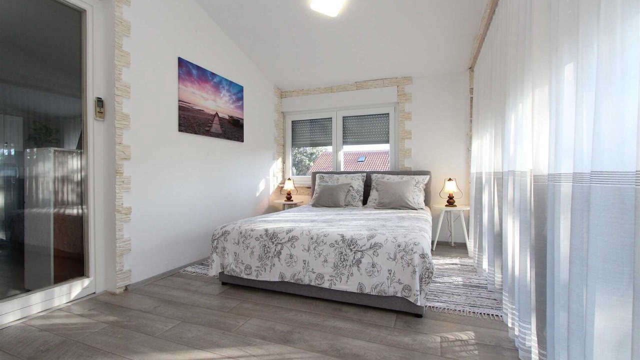 Photo of Bedroom in Banjole