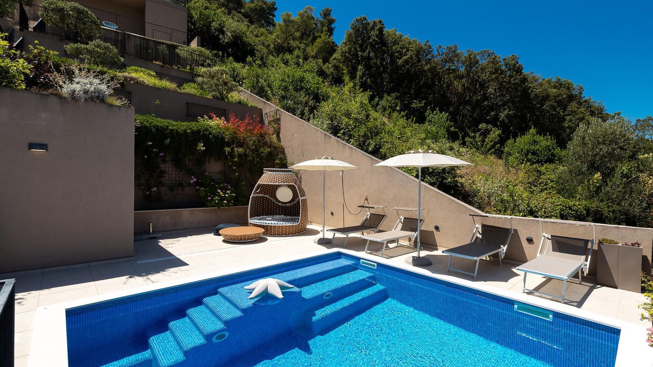 Photo of Outdoor in Blato