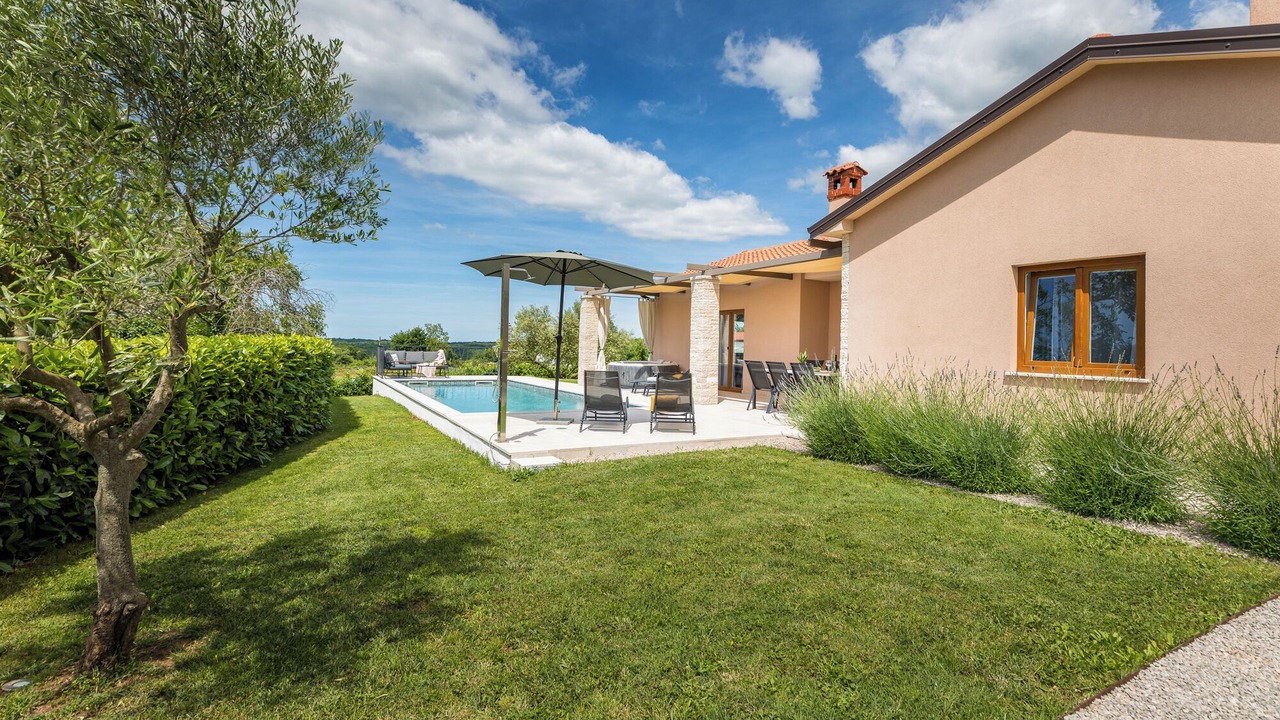 Photo of Outdoor in Prkacini