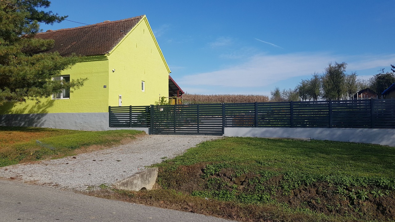 Photo of Outdoor in Caglin