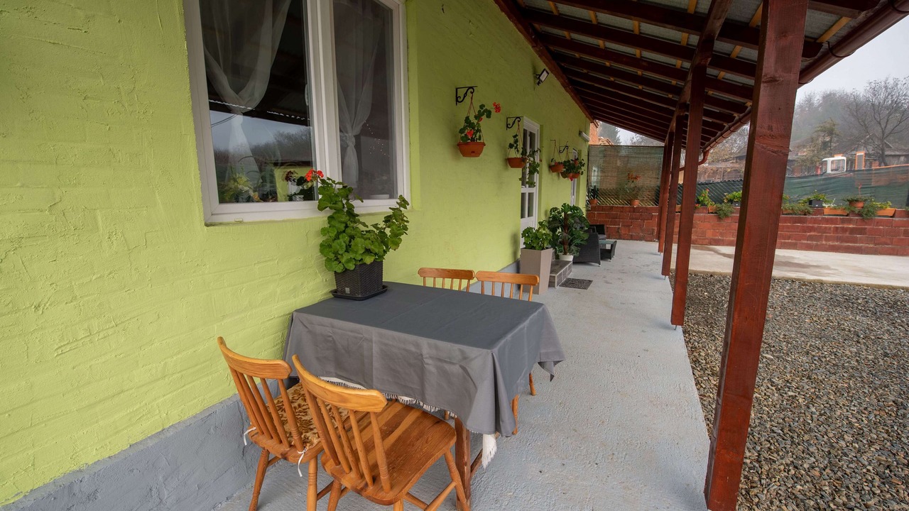 Photo of Outdoor in Caglin