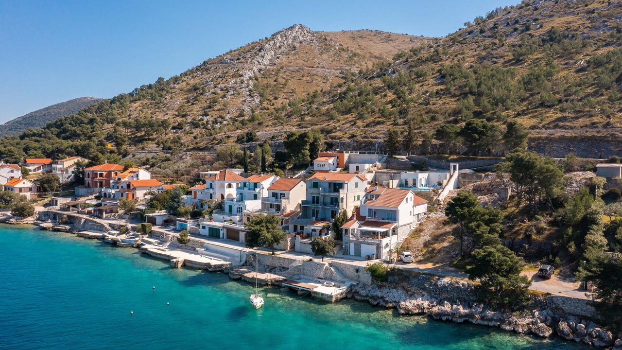 Photo of Outdoor in Grebastica