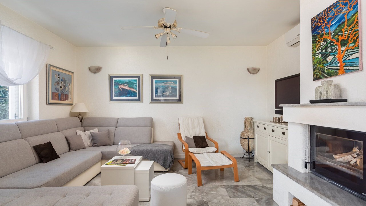 Photo of Livingroom in Grebastica