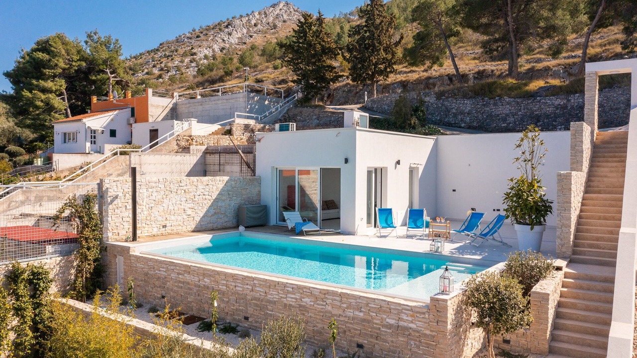 Photo of Outdoor in Grebastica