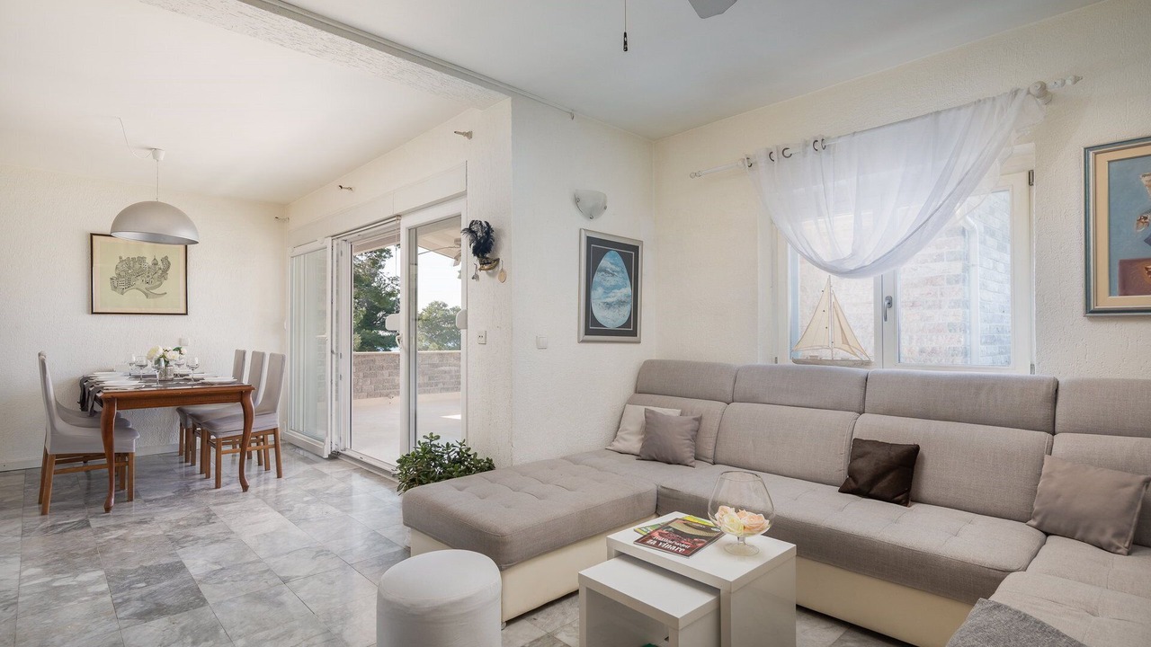 Photo of Livingroom in Grebastica
