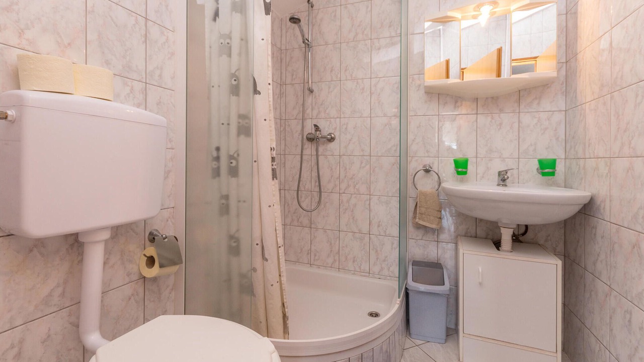 Photo of Bathroom in Kakma