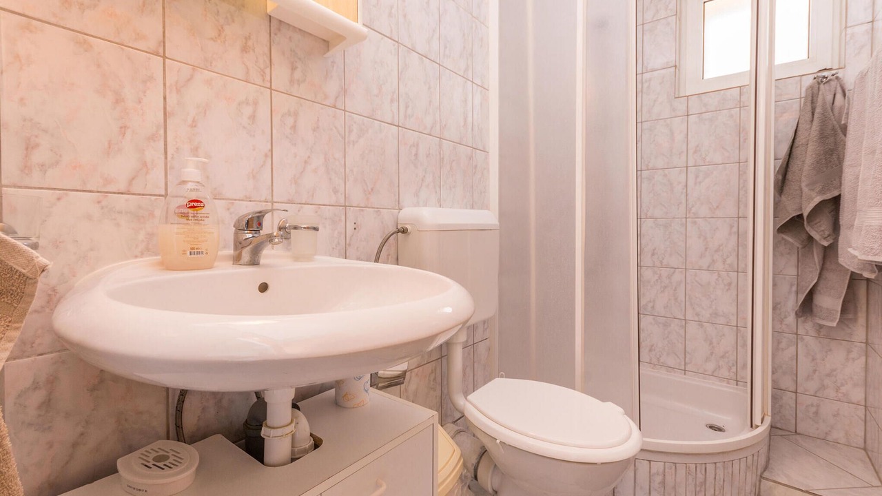 Photo of Bathroom in Kakma