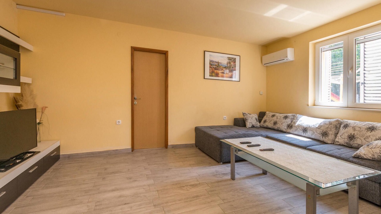 Photo of Bedroom in Kakma
