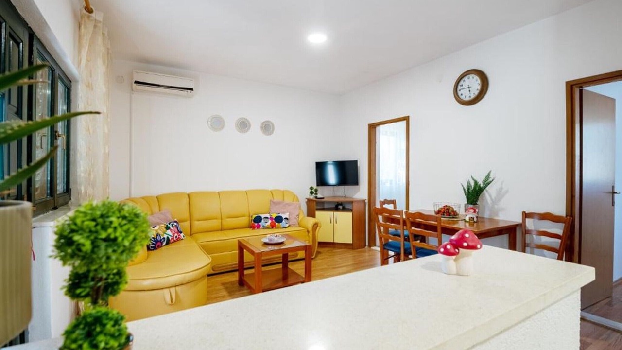 Photo of Livingroom in Herzegovina-Neretva Canton