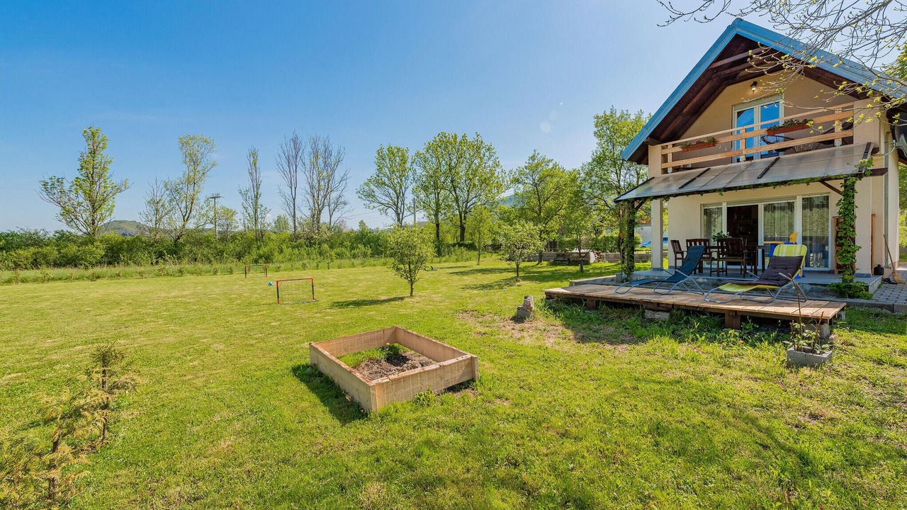 Photo of Outdoor in Gracac
