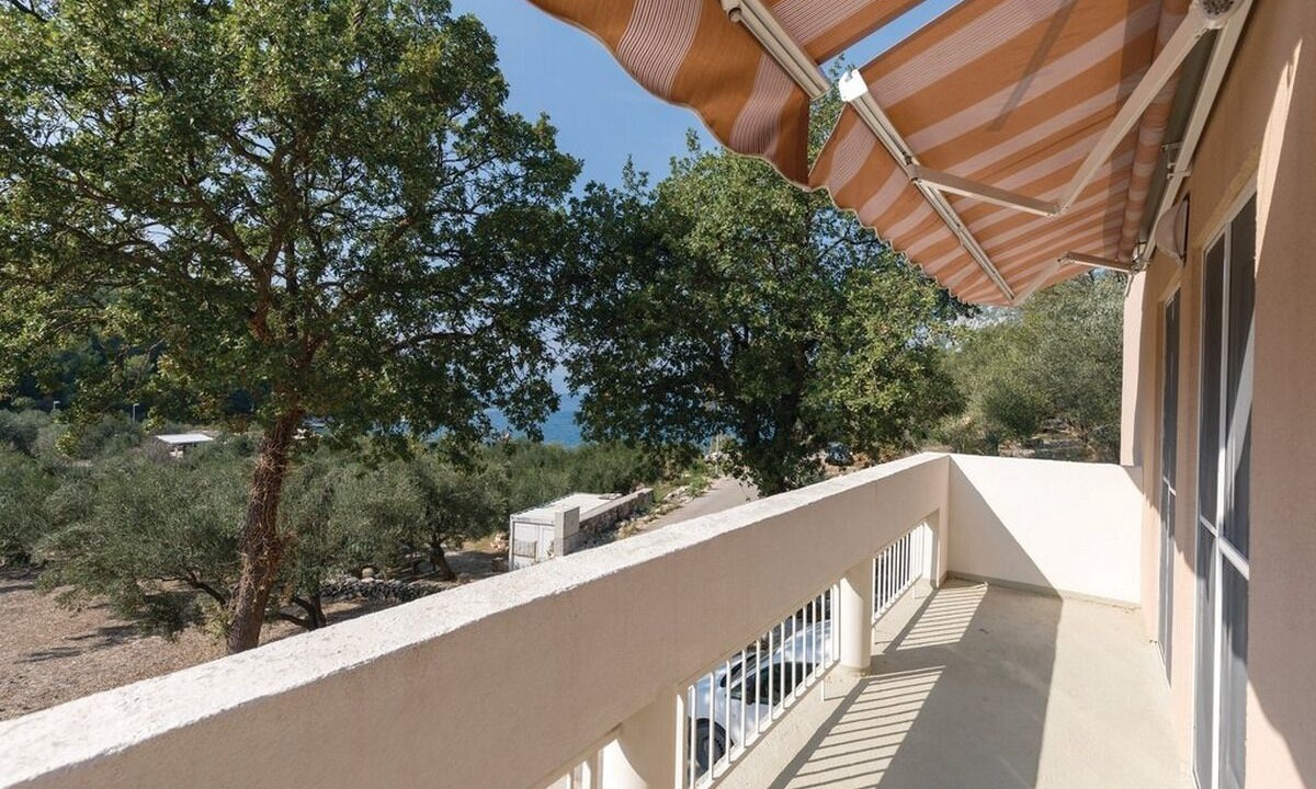 Photo of Patio Balcony in Duba