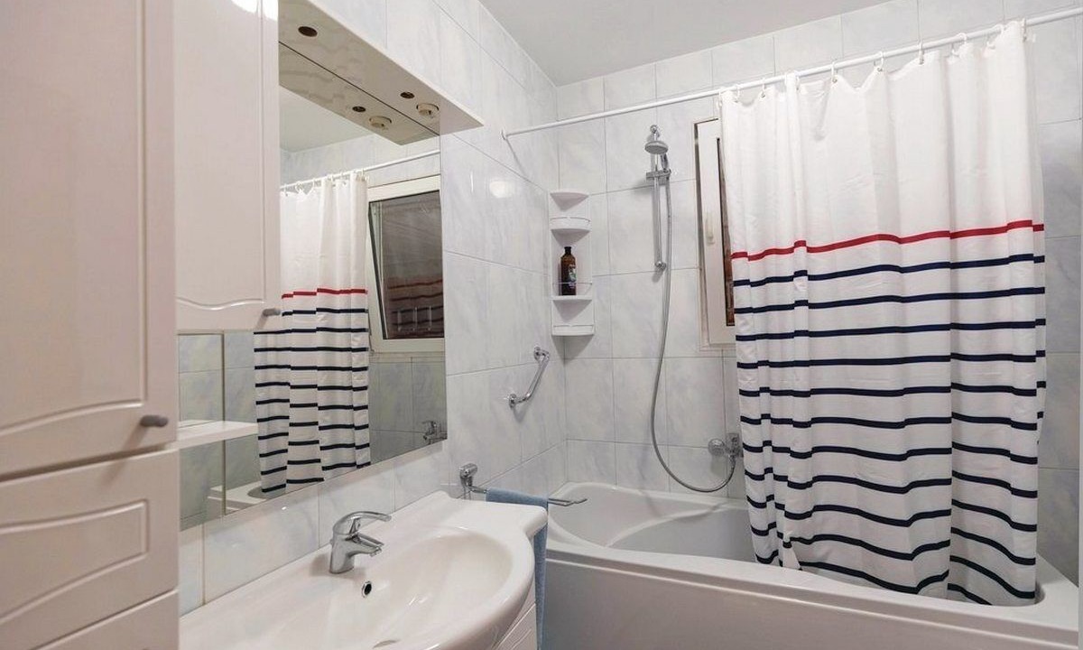 Photo of Bathroom in Duba