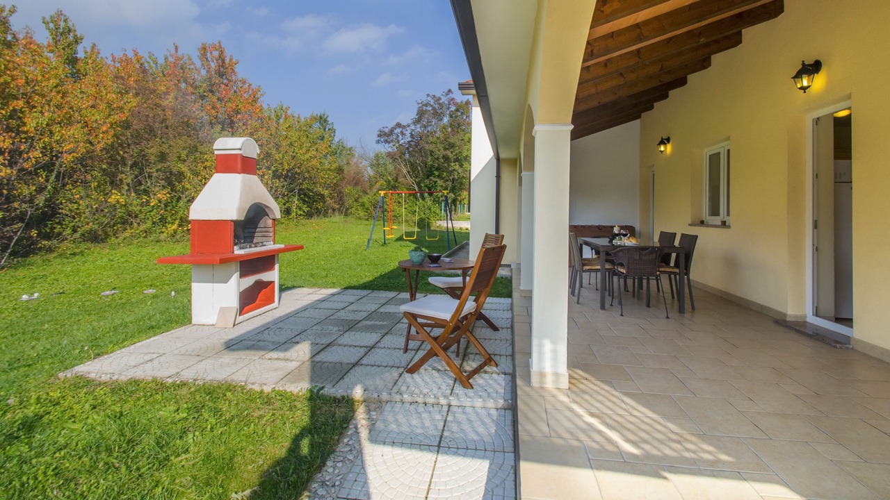 Photo of Outdoor in Topid