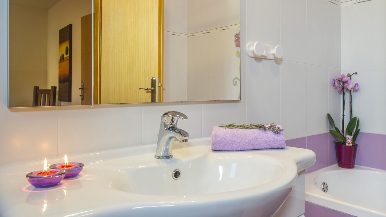 Photo of Bathroom in Topid