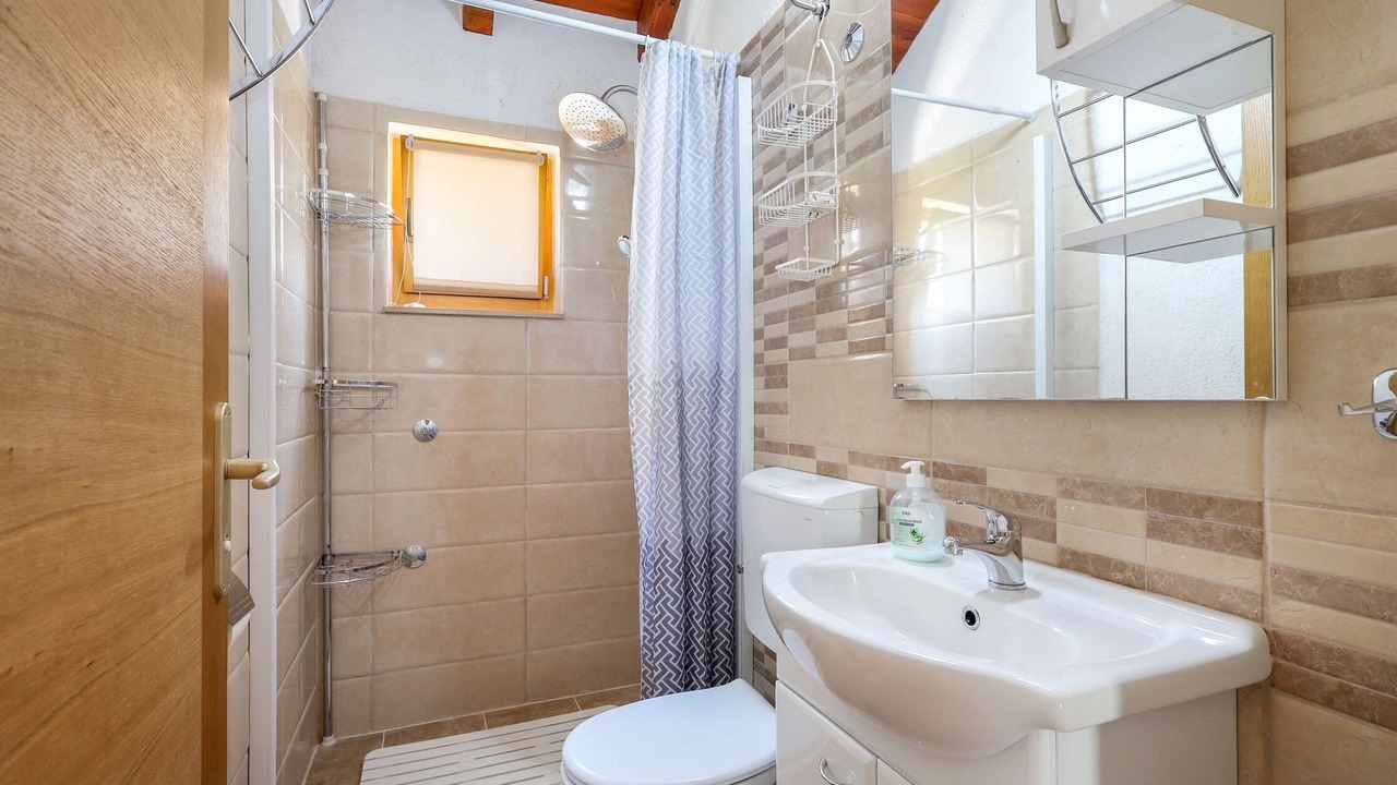 Photo of Bathroom in Dol