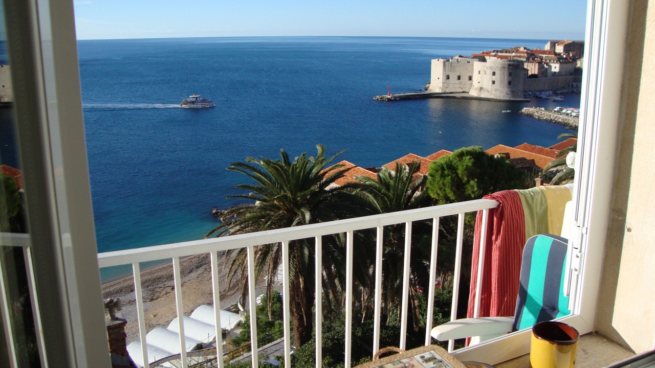 Photo of Others in Ploce