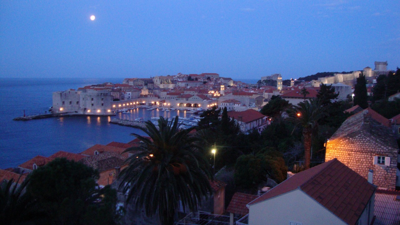 Photo of Others in Ploce
