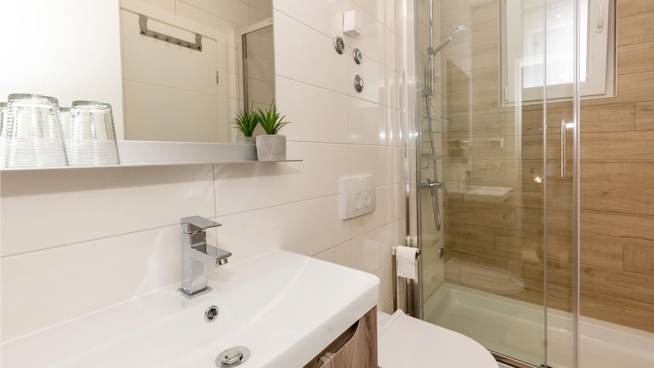 Photo of Bathroom in Opuzen
