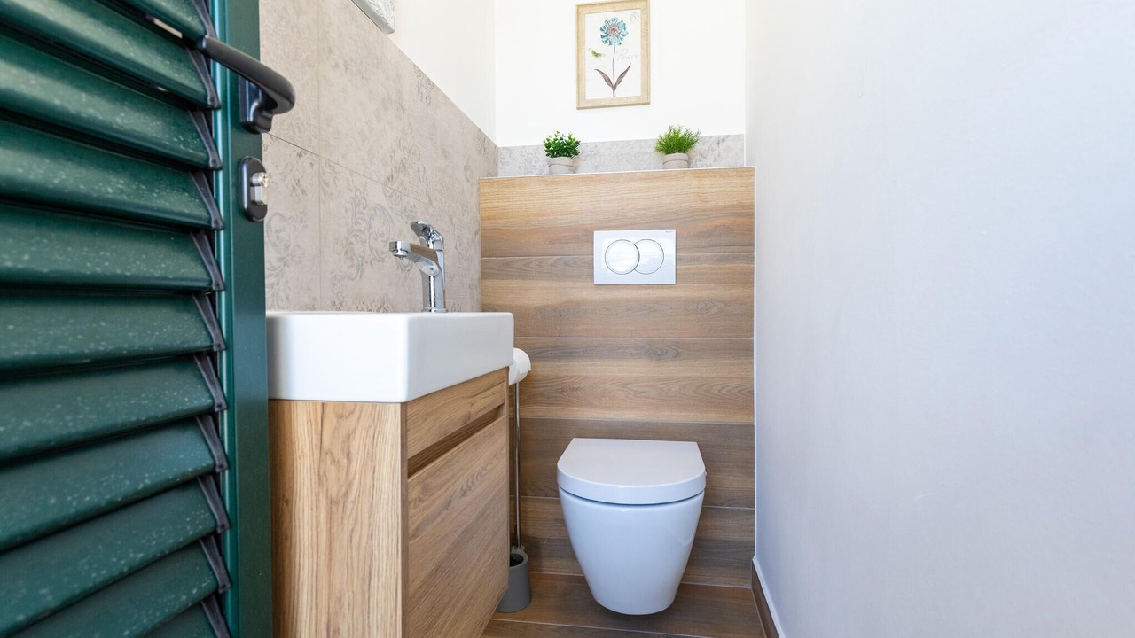 Photo of Bathroom in Opuzen