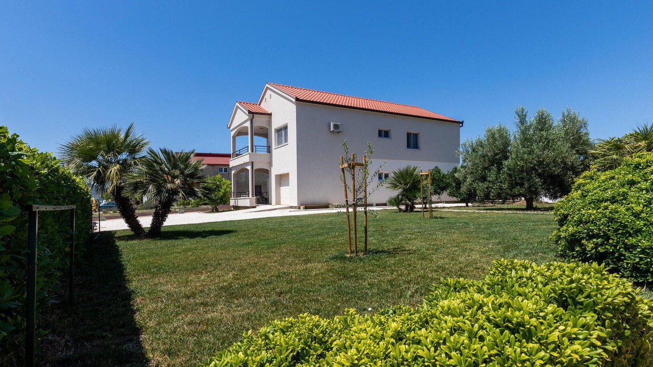Photo of Outdoor in Opuzen