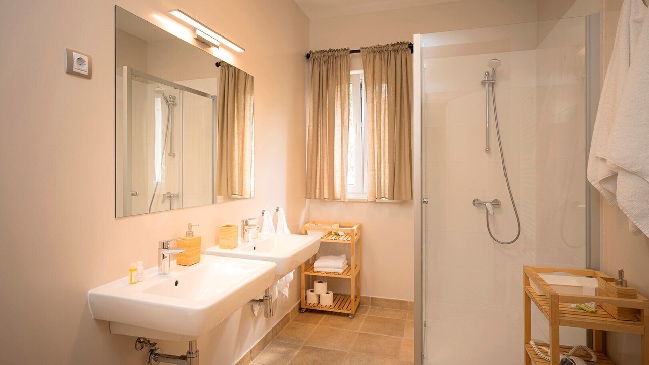Photo of Bathroom in Rudina