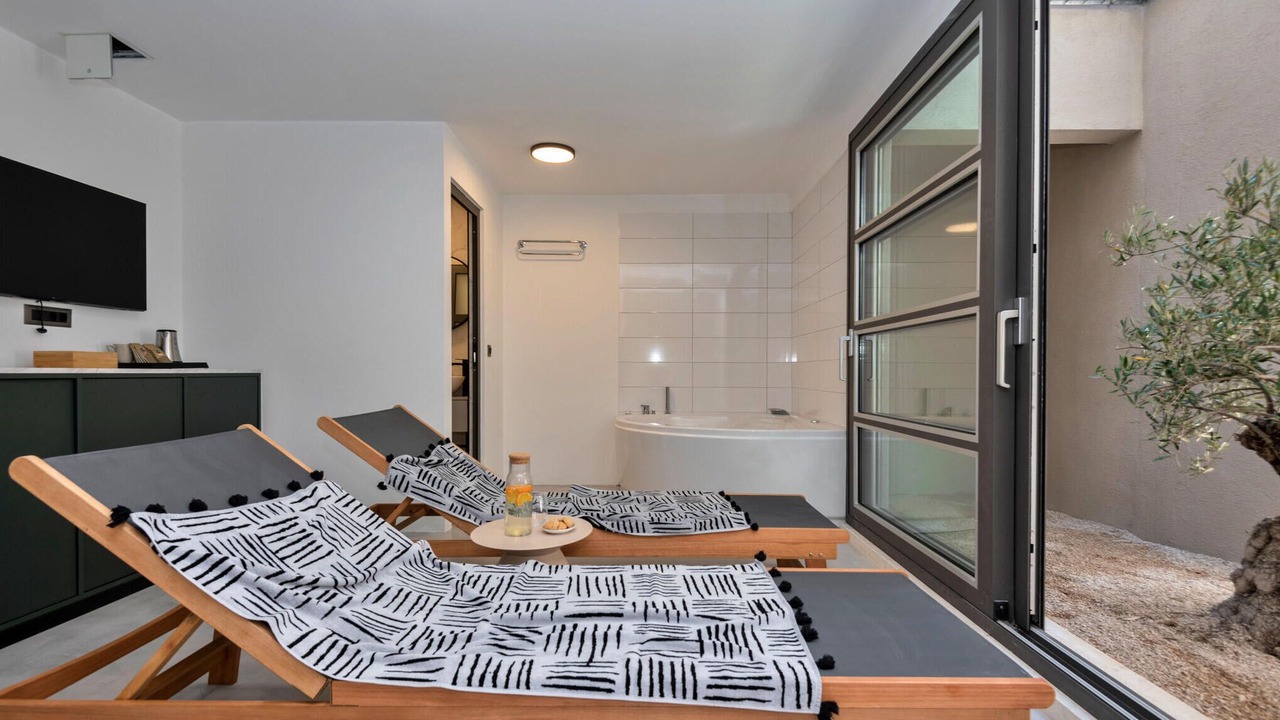 Photo of Others in Makarska