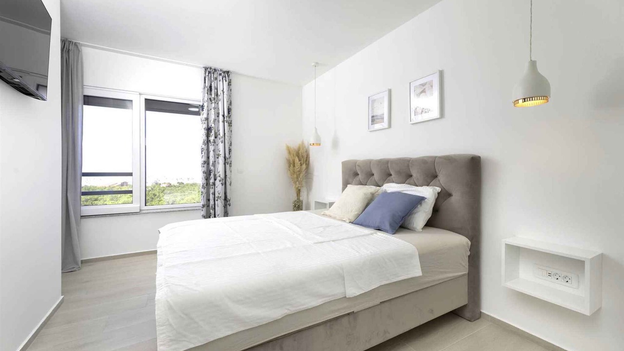 Photo of Bedroom in Smrika