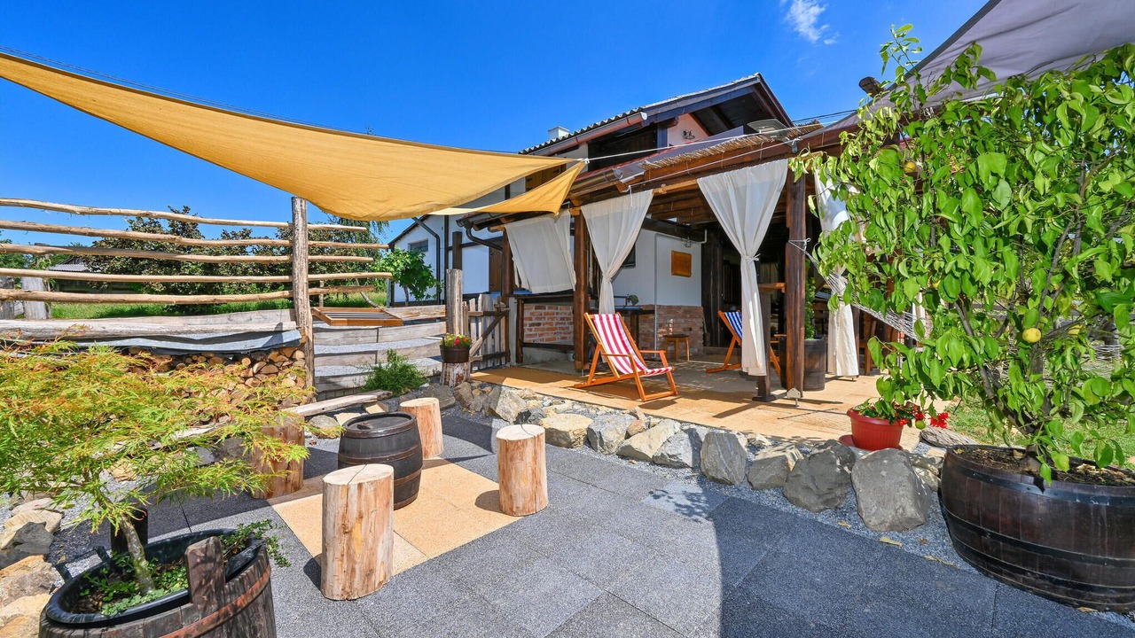 Photo of Patio Balcony in Popovaca