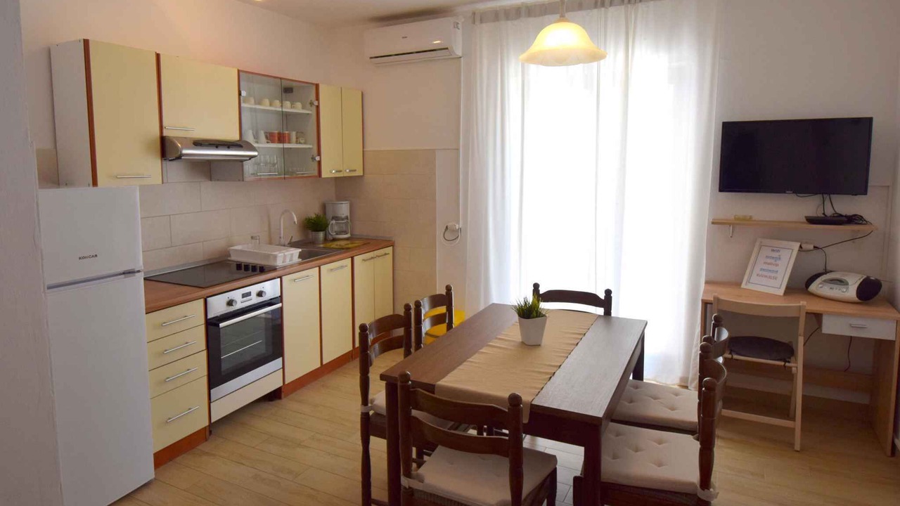 Photo of Kitchen in Porat