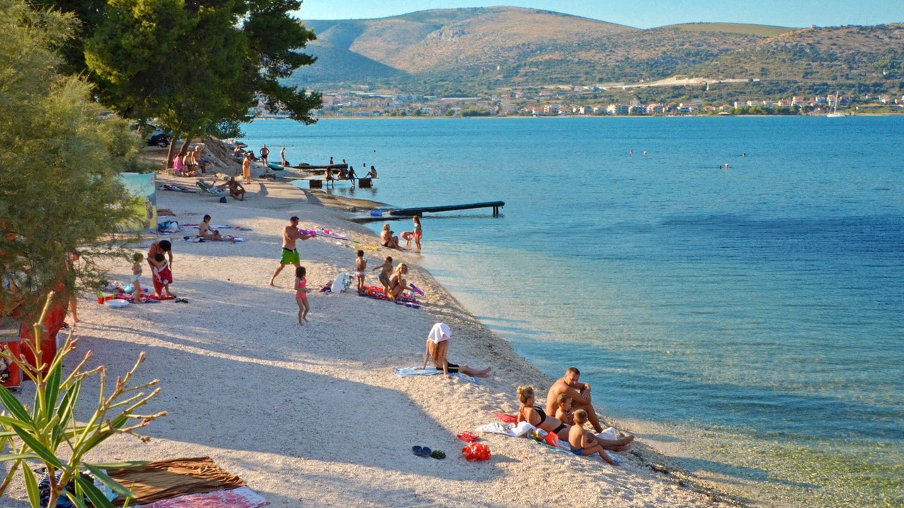 Photo of Others in Mastrinka