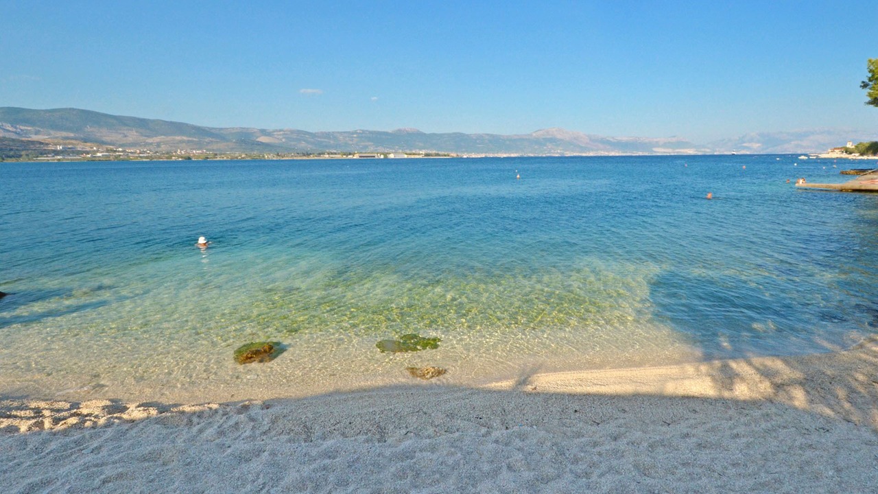 Photo of Others in Mastrinka