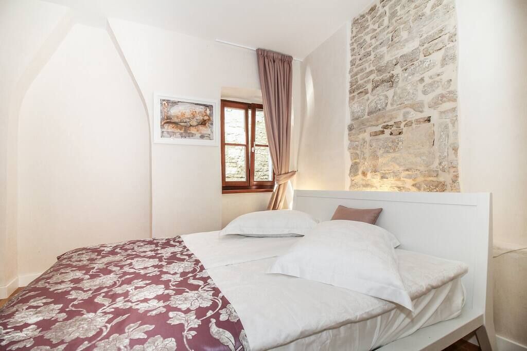 Photo of Bedroom in Bale