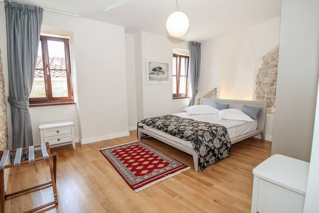 Photo of Bedroom in Bale